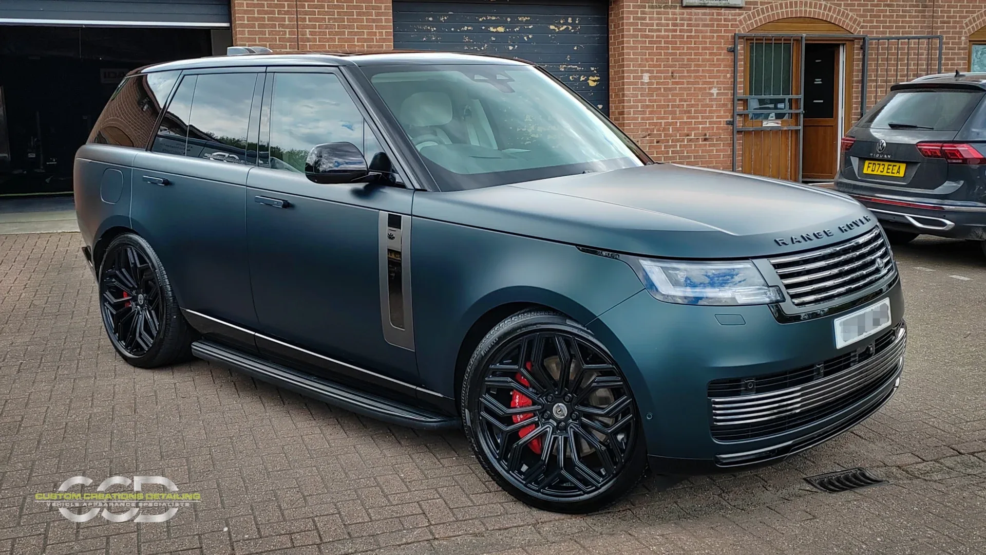 2026 Range Rover Vogue SV