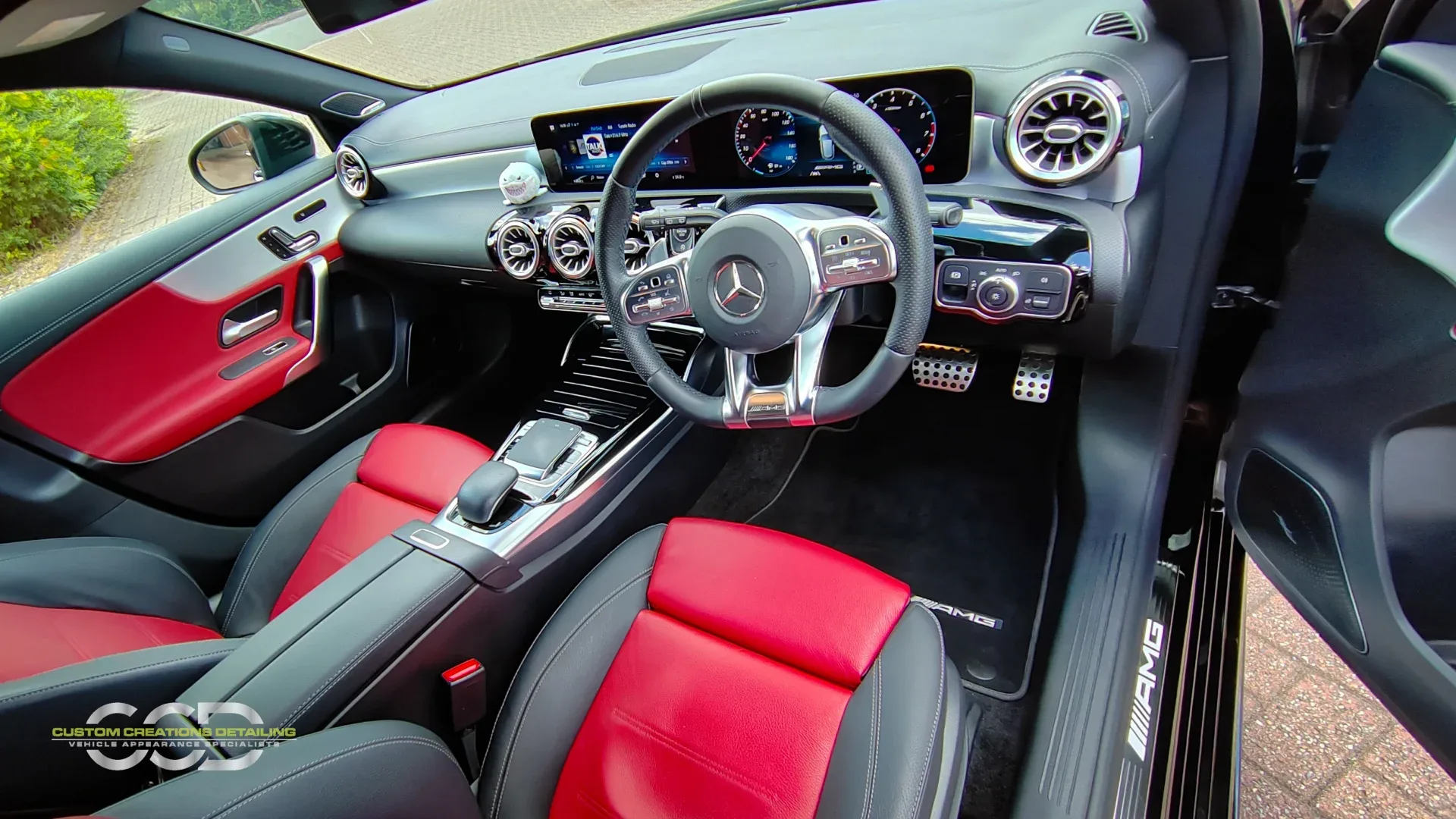 2019 Mercedes AMG A35